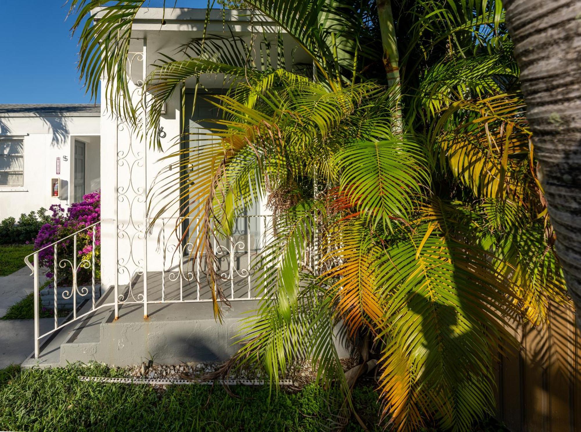Praia Hotel Hollywood Buitenkant foto